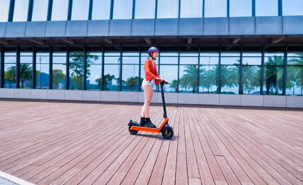 Advantages of E-Scooters with Removable Battery